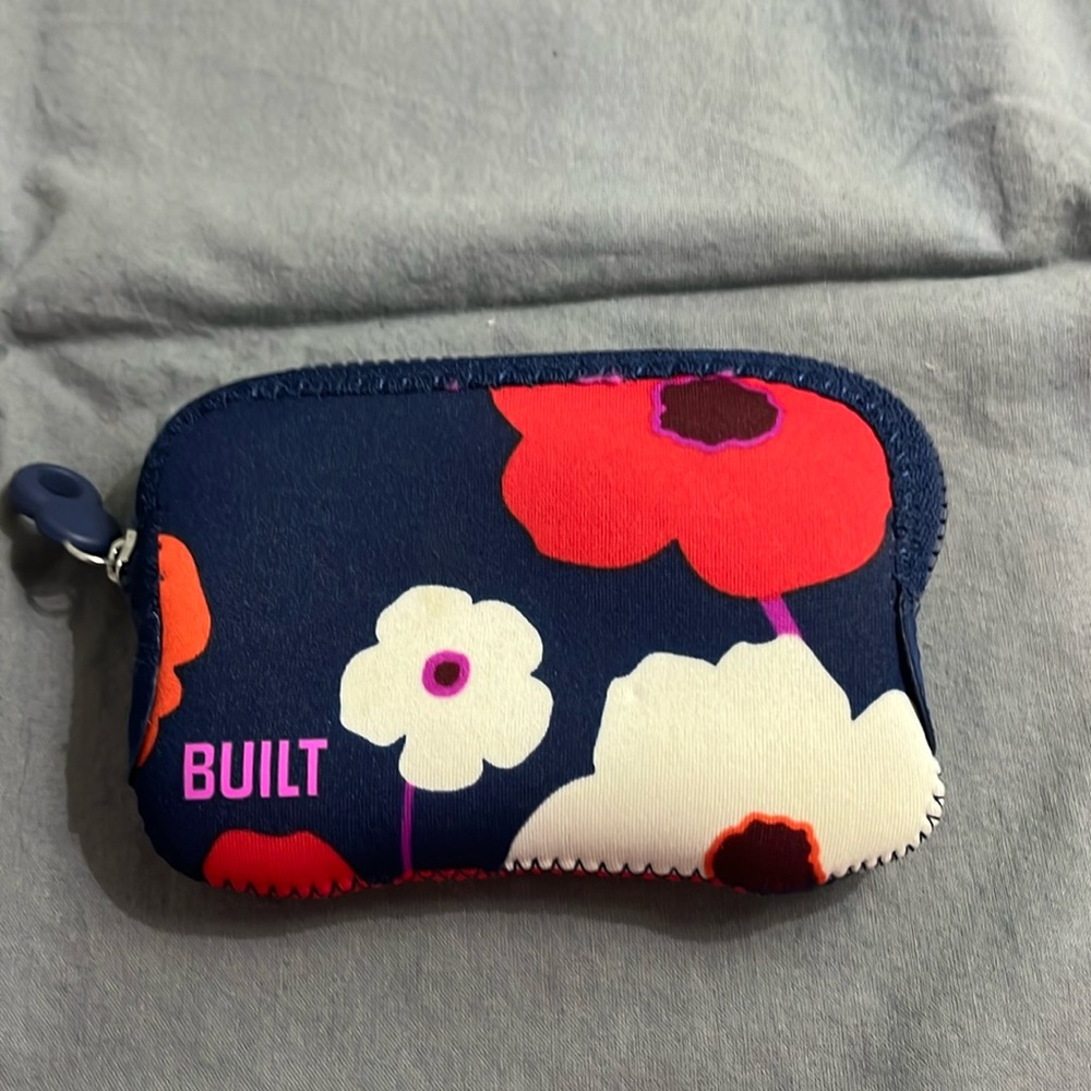 Little pouch